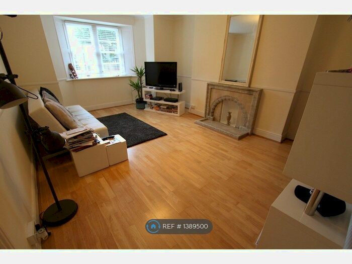 1 Bedroom Flat To Rent In Redland, Bristol, BS6