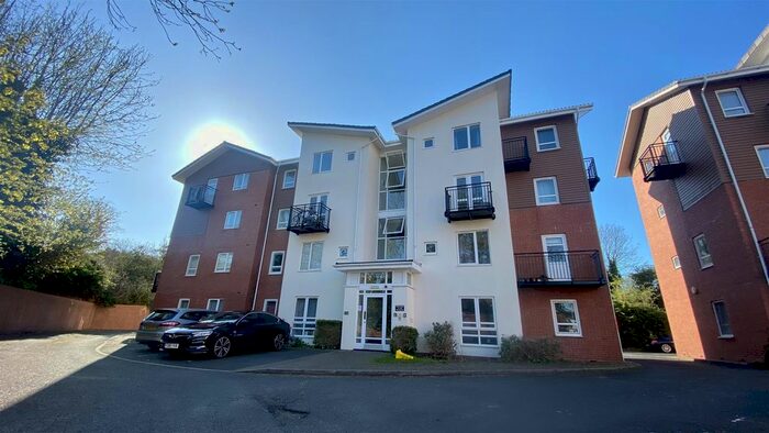 2 Bedroom Flat To Rent In Sandy Lane, Coventry, CV1