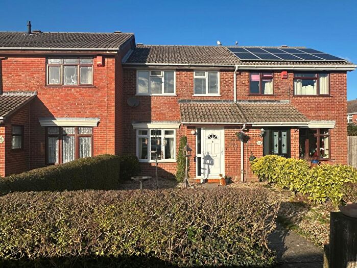 3 Bedroom Terraced House For Sale In Timberley Close, Holbury, SO45