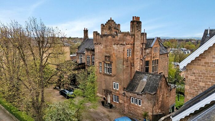 3 Bedroom Town House For Sale In The Tower, Cleveden Drive, Kelvinside, G12