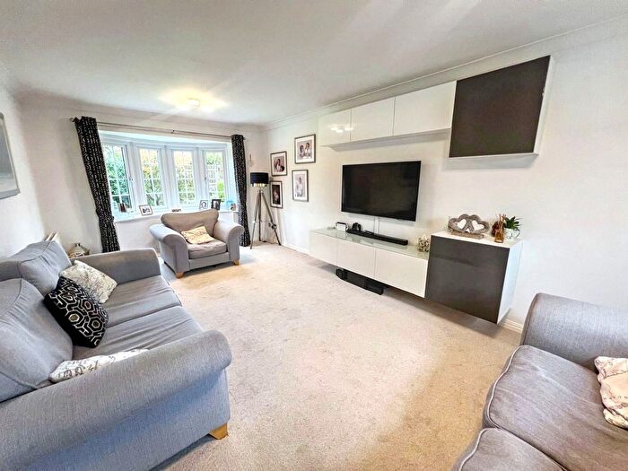 4 Bedroom Detached House For Sale In Yelverton Court, Cramlington, NE23
