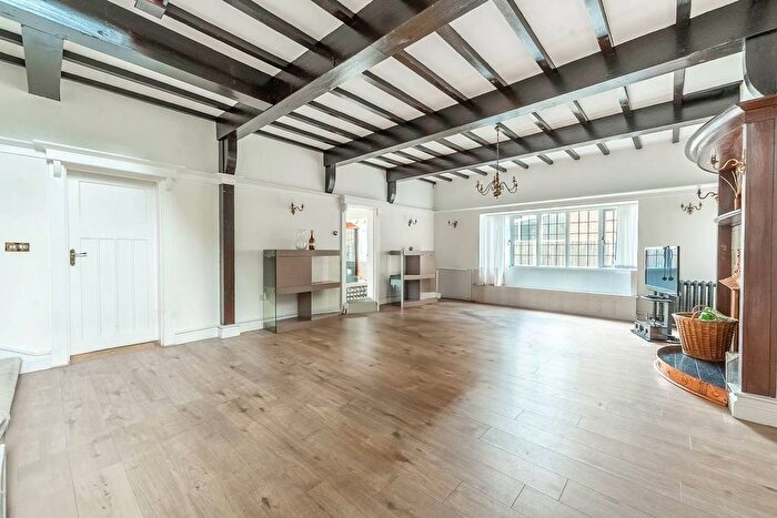 5 Bedroom Detached House To Rent In Gayton Road, Harrow, HA1