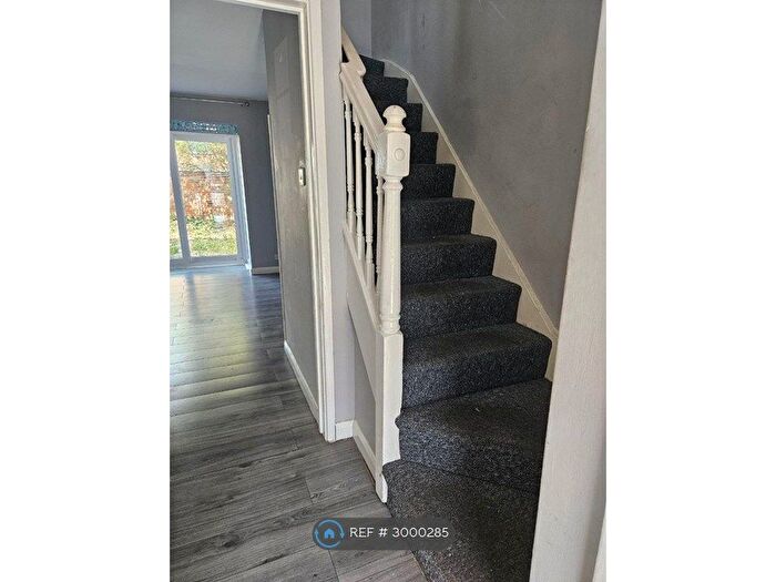 4 Bedroom Terraced House To Rent In Marquis Place, Reading, RG1