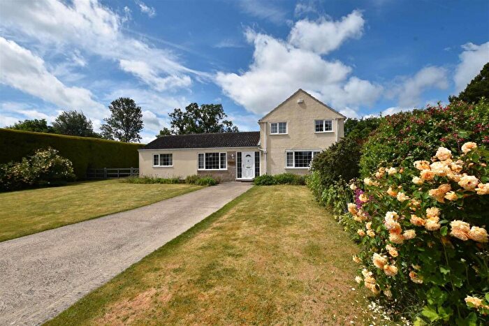 5 Bedroom Detached House For Sale In Main Street, Braceborough, Stamford, PE9