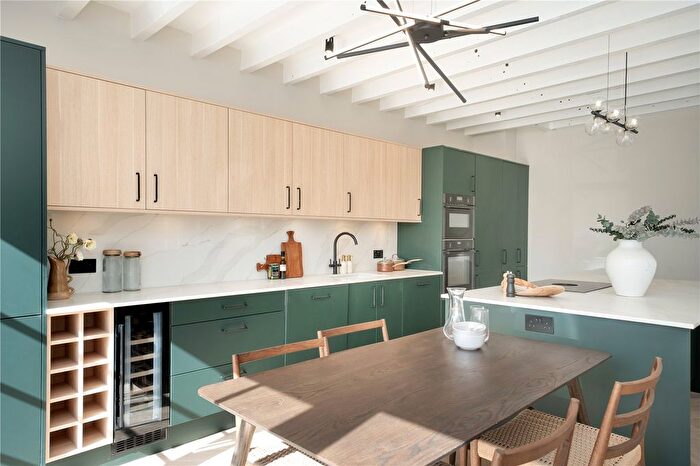3 Bedroom Flat For Sale In Thornton Heights, Hillside, Wimbledon, London, SW19