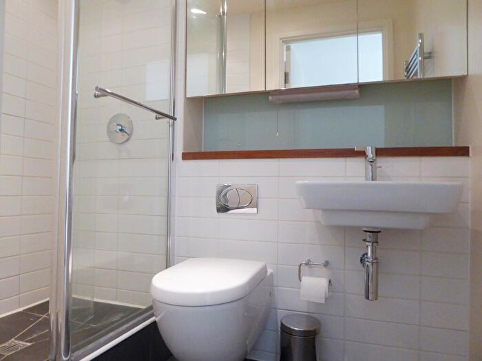 2 Bedroom Apartment To Rent In Hayward, Chatham Place, Reading, RG1