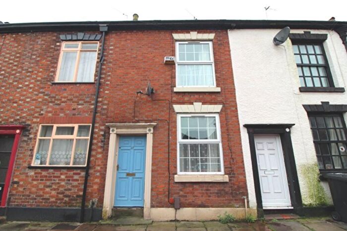 2 Bedroom Terraced House To Rent In St Georges Street, Macclesfield, SK11