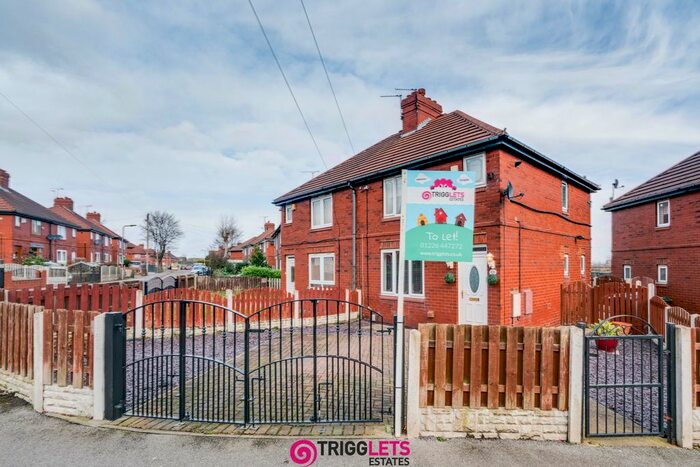 2 Bedroom Semi-Detached House To Rent In Bank End Avenue, Worsbrough Dale, Barnsley, South Yorkshire, S70