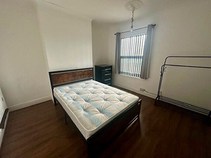 3 Bedroom Terraced House To Rent In Lockhurst Lane, Coventry, CV6