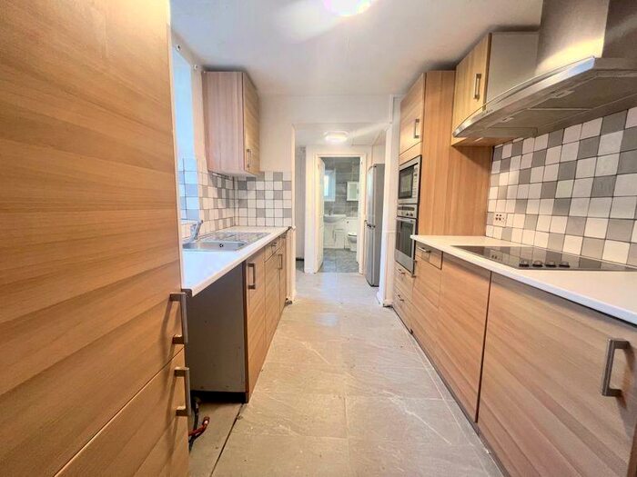 3 Bedroom Terraced House To Rent In Portland Road, Gillingham, ME7