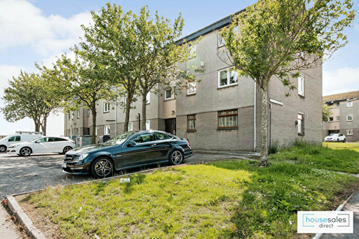 2 Bedroom Apartment For Sale In Balnagask Circle, Aberdeen, AB11