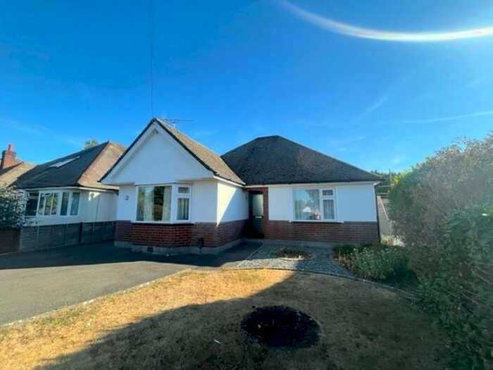 2 Bedroom Bungalow To Rent In Alderney Avenue, Poole, BH12