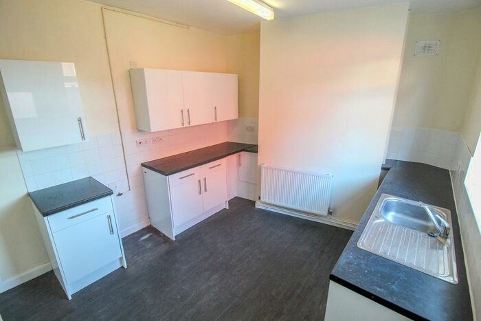 3 Bedroom Terraced House To Rent In Lever Street, Bolton BL3