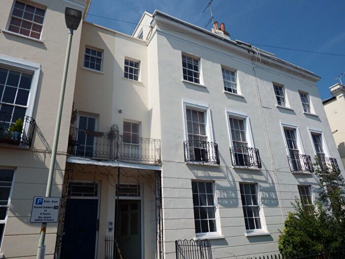 1 Bedroom Flat To Rent In Montpellier Villas, Cheltenham, GL50