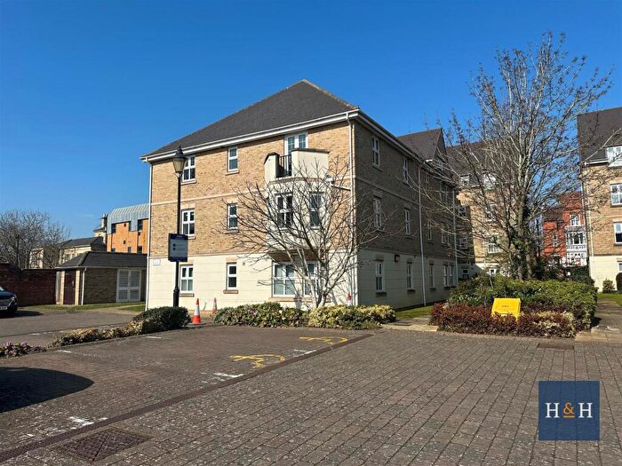 2 Bedroom Apartment To Rent In Victoria House, Billing Road -, NN1