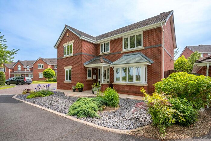 4 Bedroom Detached House For Sale In Foxglove Avenue, Burscough, L40