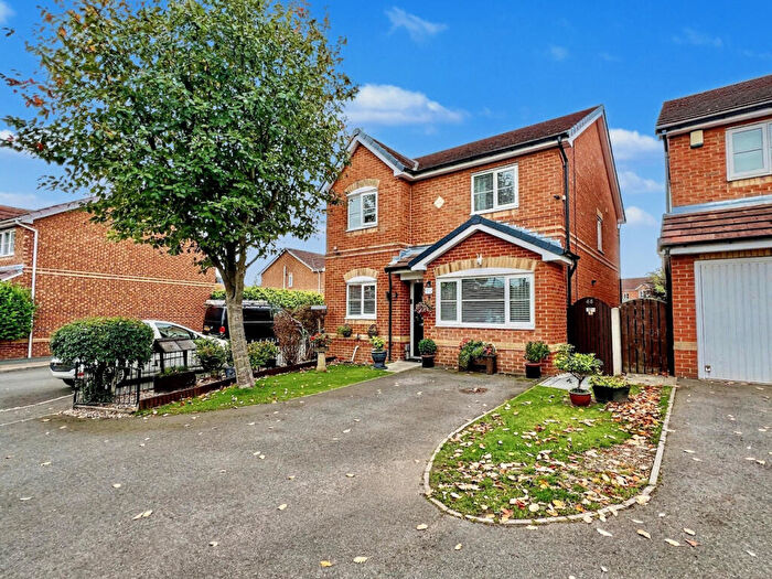 3 Bedroom Detached House For Sale In Brettas Park, Monk Bretton, Barnsley, S71