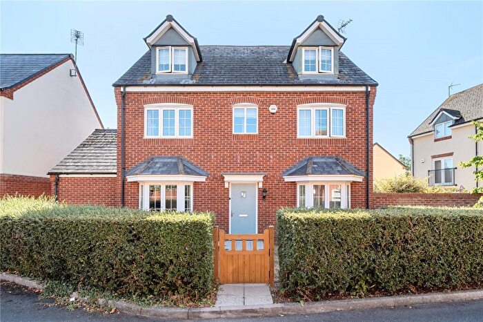 5 Bedroom Detached House For Sale In Feltham Way, Tewkesbury, Gloucestershire, GL20
