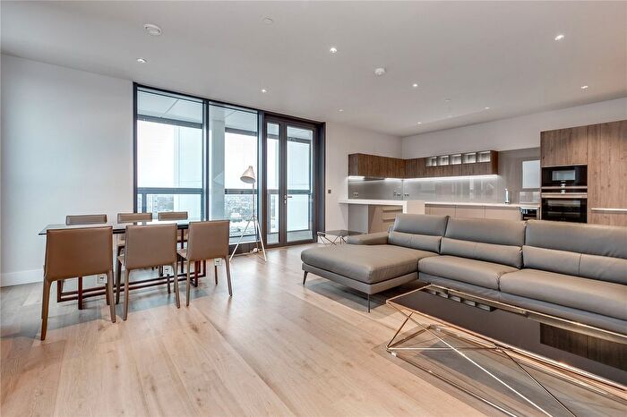 2 Bedroom Flat To Rent In Brogan House, St. Josephs Street, SW8