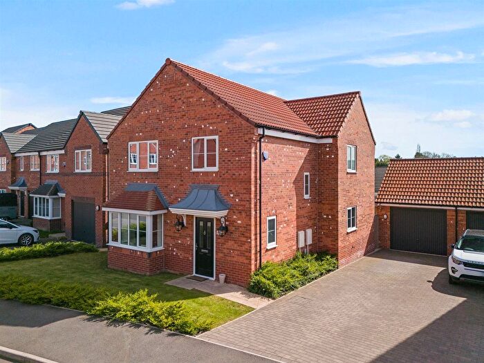 4 Bedroom Detached House For Sale In Michaelwood Way, Bolsover, Chesterfield, S44
