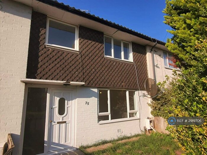 3 Bedroom Terraced House To Rent In Chalcombe Road, London, SE2