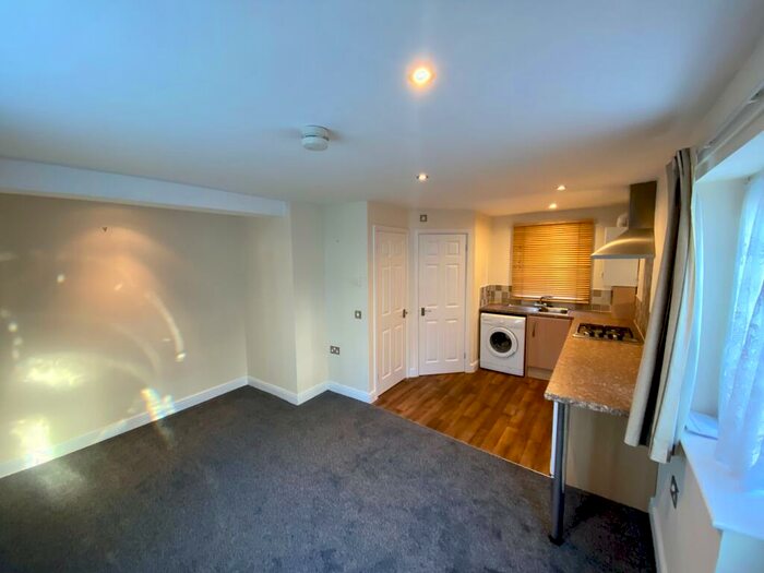 1 Bedroom Flat To Rent In Silver Street, Whitwick, LE67