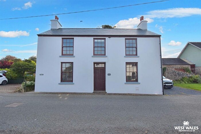 4 Bedroom Semi-Detached House For Sale In St. Florence, Tenby, SA70
