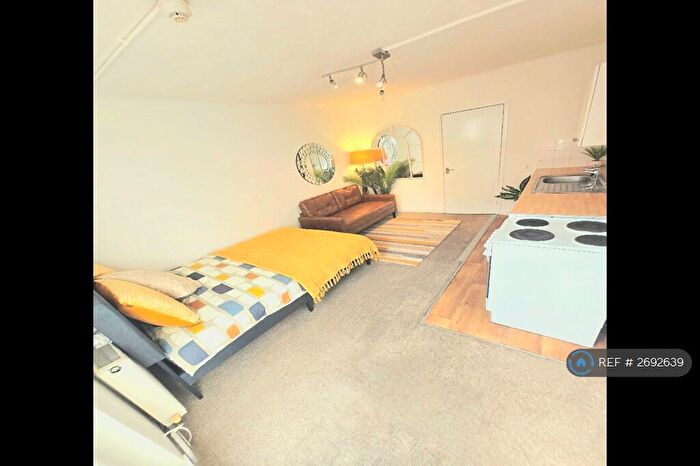 Studio To Rent In The Courtyard, Bournemouth, BH1