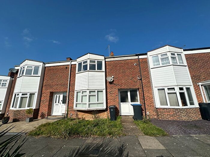 2 Bedroom Property To Rent In Rundells, Harlow, CM18