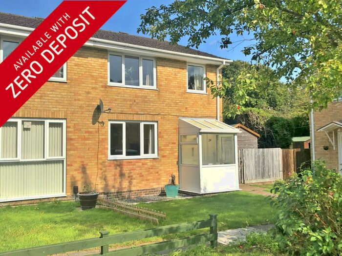 3 Bedroom House To Rent In Navigators Way, Hedge End, SO30