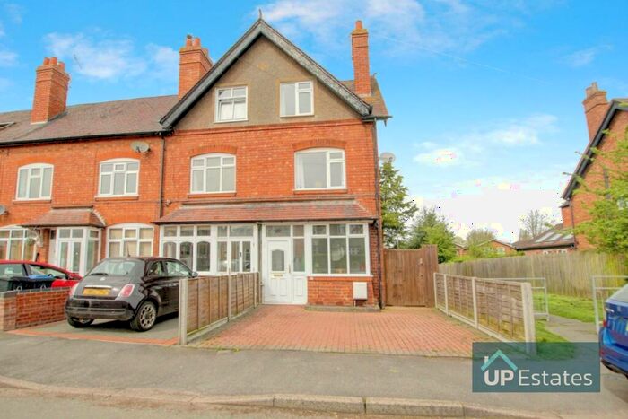 3 Bedroom End Of Terrace House For Sale In School Street, Wolston, Coventry, CV8