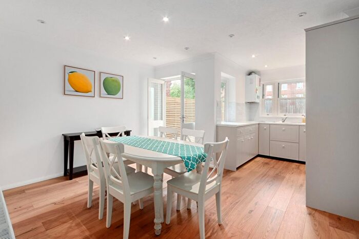 3 Bedroom Terraced House For Sale In Waldeck Road, Chiswick, London, W4