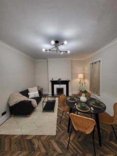 2 Bedroom Flat To Rent In Gilbert Road, Belvedere, DA17