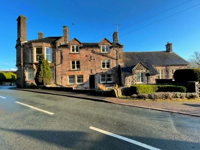 2 Bedroom Apartment For Sale In Lakeland Lodge, Rudyard, Staffordshire, ST13