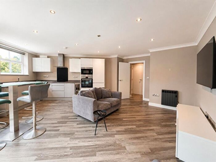 2 Bedroom Apartment For Sale In Liberty House, Liberty Lane, Hull, HU1