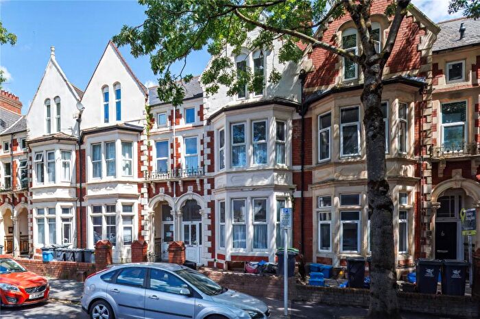 6 Bedroom Terraced House For Sale In Penylan Road, Cardiff, CF24