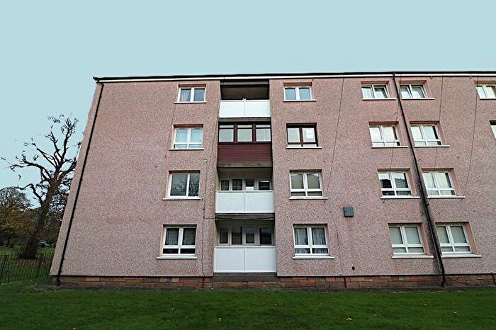 1 Bedroom Flat For Sale In Glen Street, Paisley, PA3