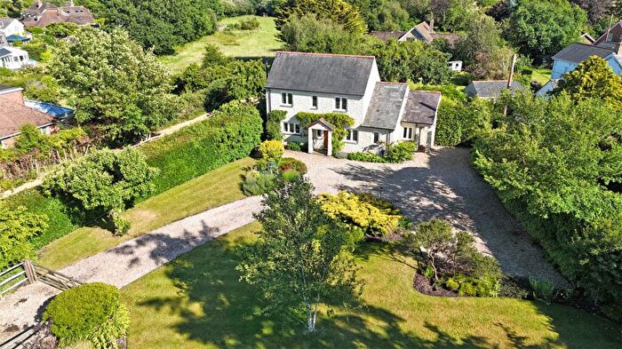 4 Bedroom Detached House For Sale In Pitmore Lane, Sway, Lymington, Hampshire, SO41