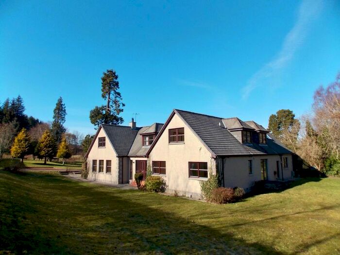 6 Bedroom Detached House For Sale In Kingsford Road, Alford, AB33