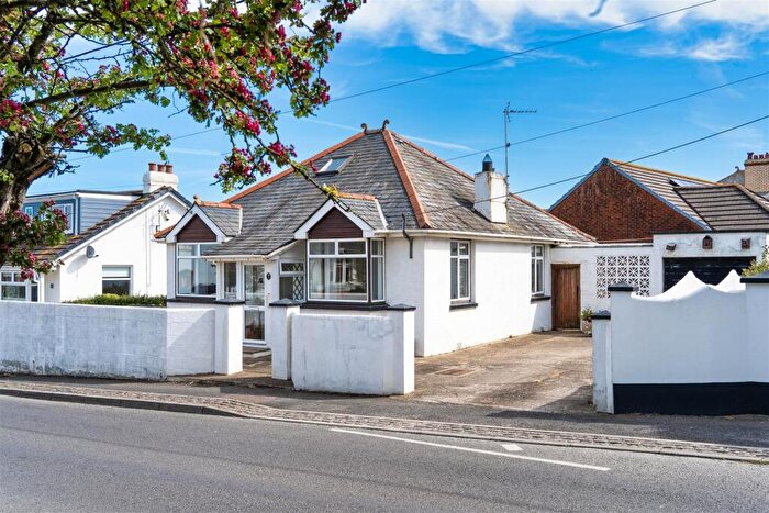 2 Bedroom Detached Bungalow For Sale In Beach Road, Westward Ho!, EX39