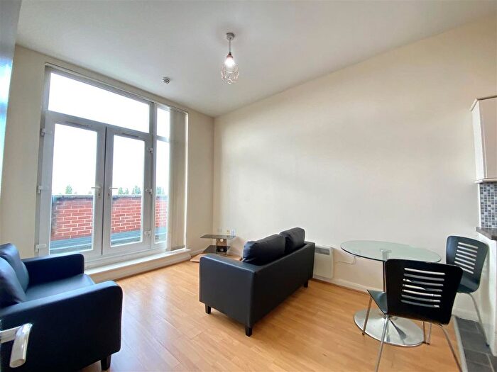 1 Bedroom Flat To Rent In City Link, Hessel Street, Salford, M50