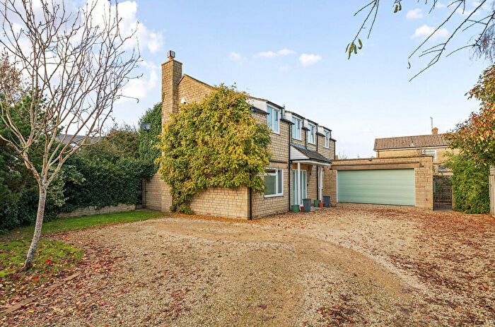 4 Bedroom Detached House For Sale In Cobblers Close, Gotherington, Cheltenham, GL52