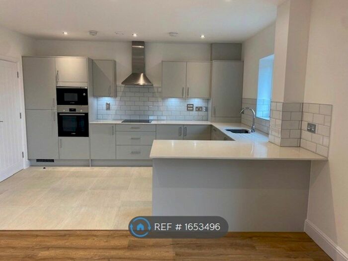 2 Bedroom Flat To Rent In Braid Drive, Herne Bay, CT6