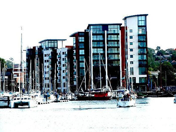 1 Bedroom Apartment To Rent In Neptune Marina, Coprolite Street, IP3