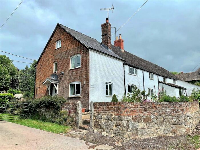 3 Bedroom Semi-Detached House To Rent In Berwick Farm Cottage, Berwick Bassett, SN4