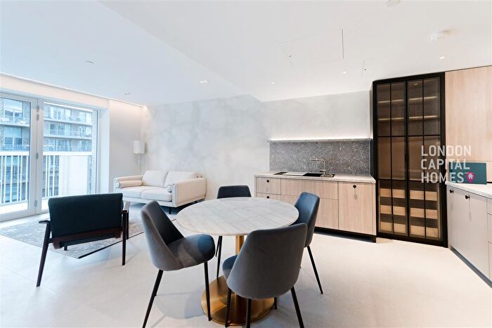 2 Bedroom Flat To Rent In Capella Court, Lewis Cubitt Park, London, N1C