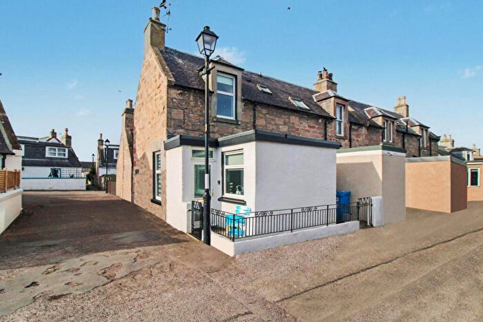1 Bedroom End Of Terrace House For Sale In Park Street, Nairn, IV12
