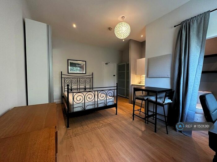 Studio To Rent In Noel Street, Nottingham, NG7