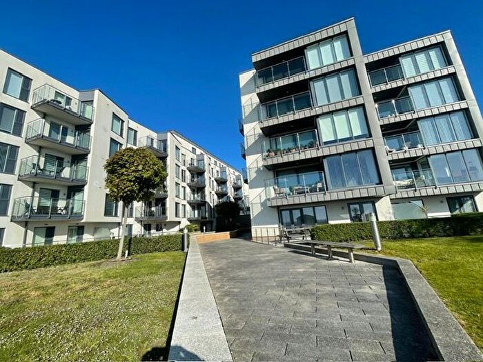 2 Bedroom Flat To Rent In Beacon Road, Bournemouth, BH2