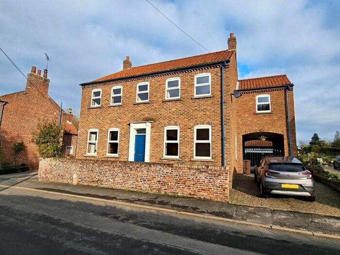 4 Bedroom Property To Rent In Front Street, Lockington, Driffield, YO25